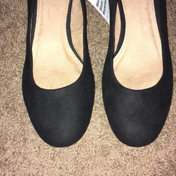 Pumps Womens Size 8 Black Faux-Suede Mid-Heel Classic Career  NWOT - Picture 4 of 6